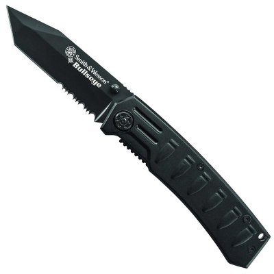 Smith and Wesson Bullseye Linerlock Black Coated w/40% Serrated Stainless Steel 