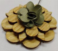 Brošňa - drevený kvet